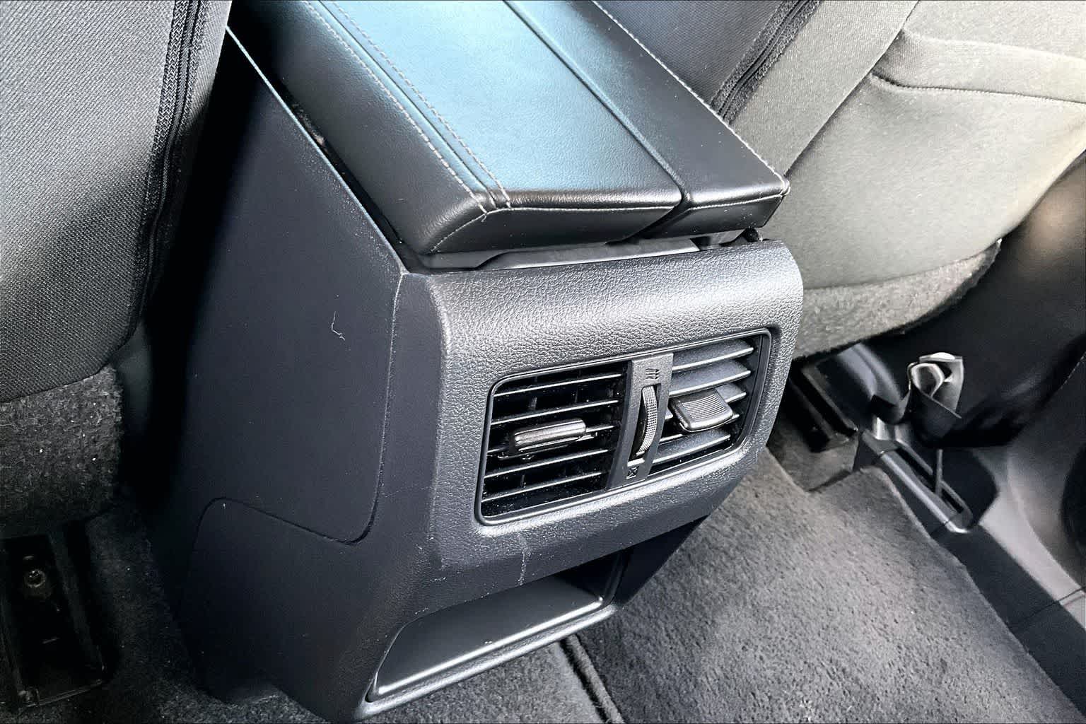 Thumbnail: 2022 Nissan Rogue - 22