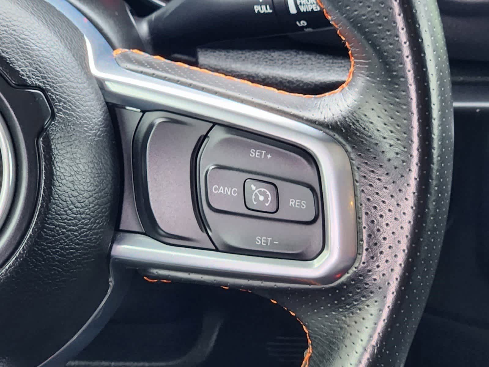 2022 Jeep Gladiator Mojave 33