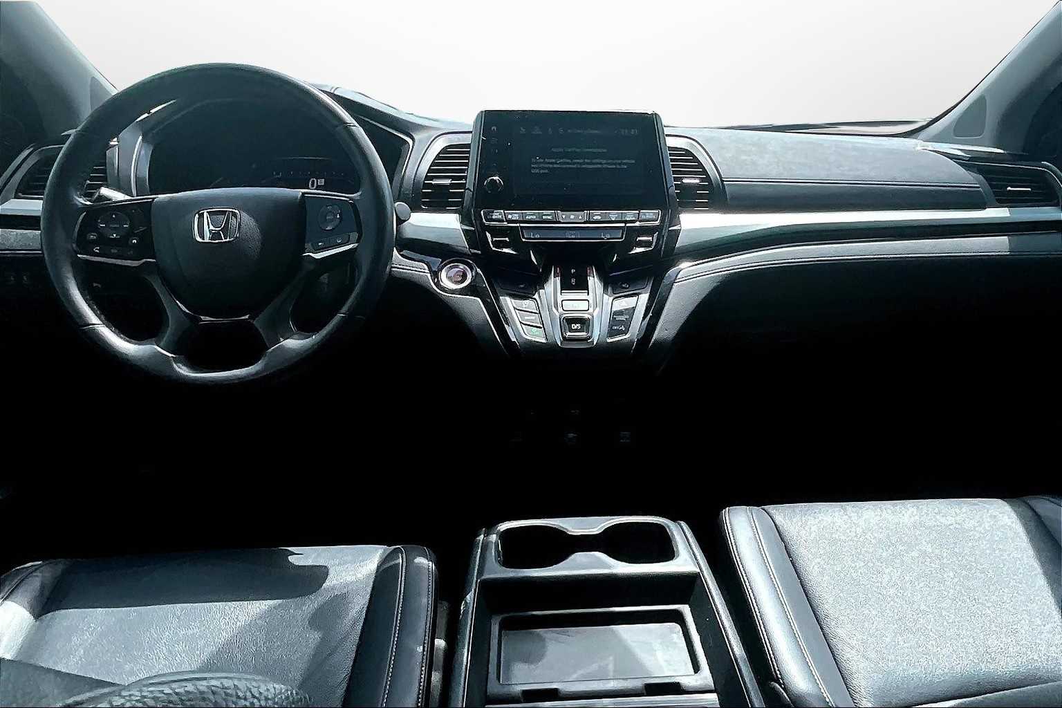 Thumbnail: 2023 Honda Odyssey - 14