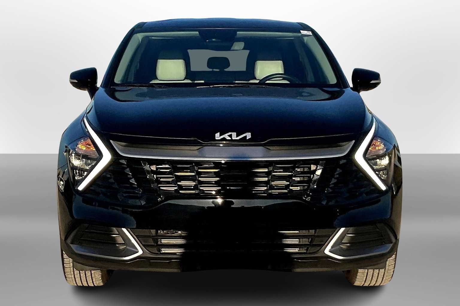 Thumbnail: 2023 Kia Sportage - 3