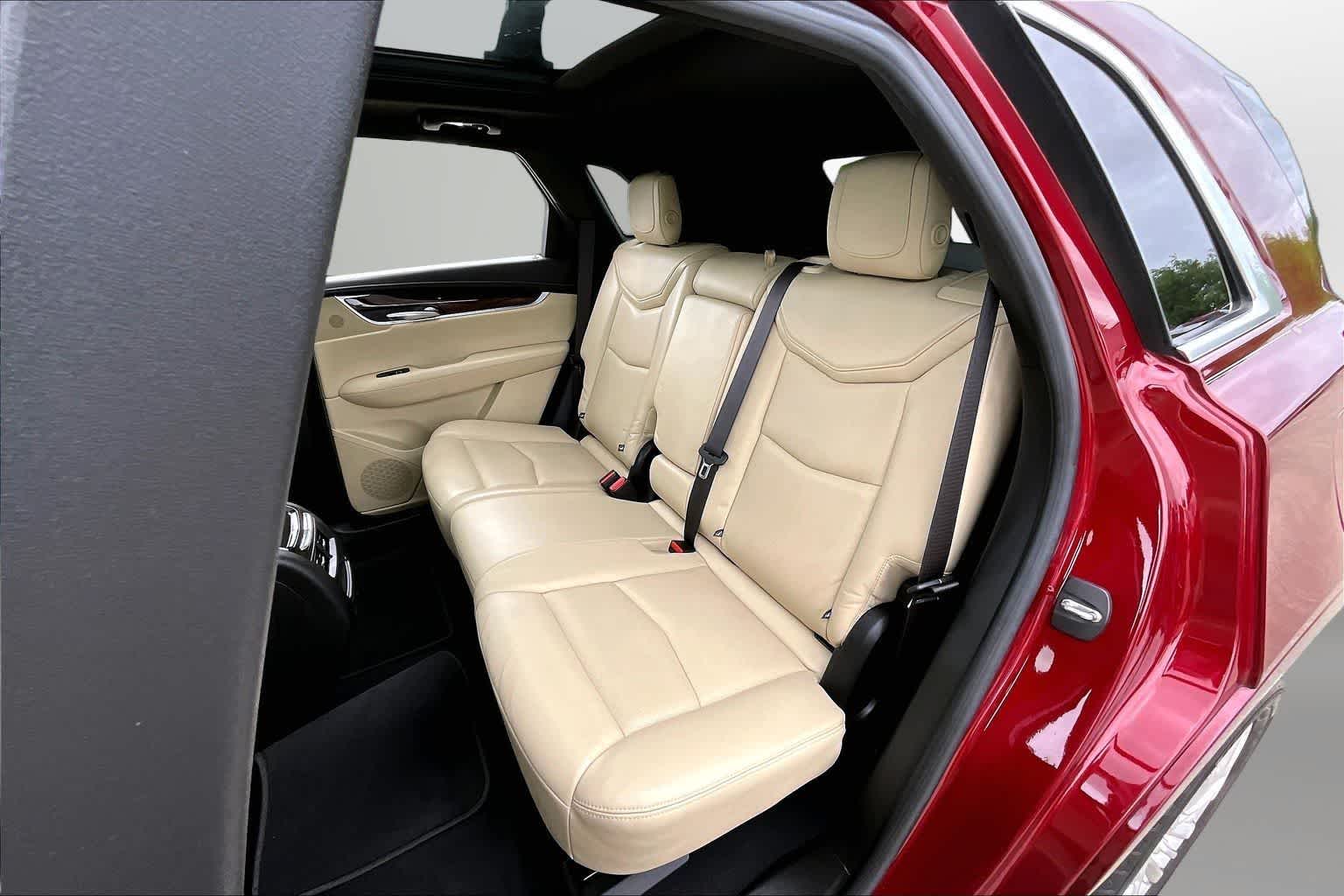 Thumbnail: 2018 Cadillac XT5 - 24