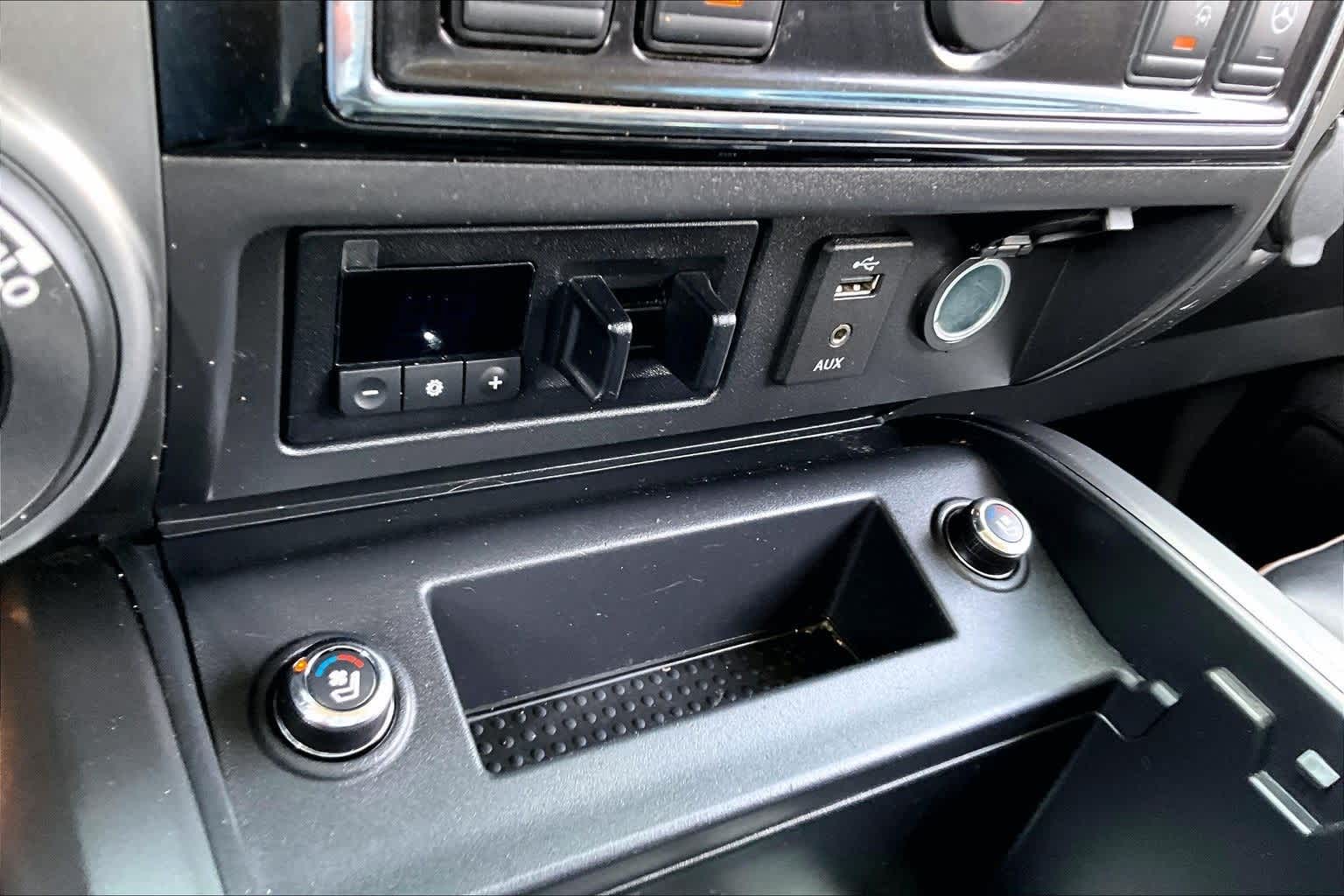 Thumbnail: 2018 Nissan Titan - 23