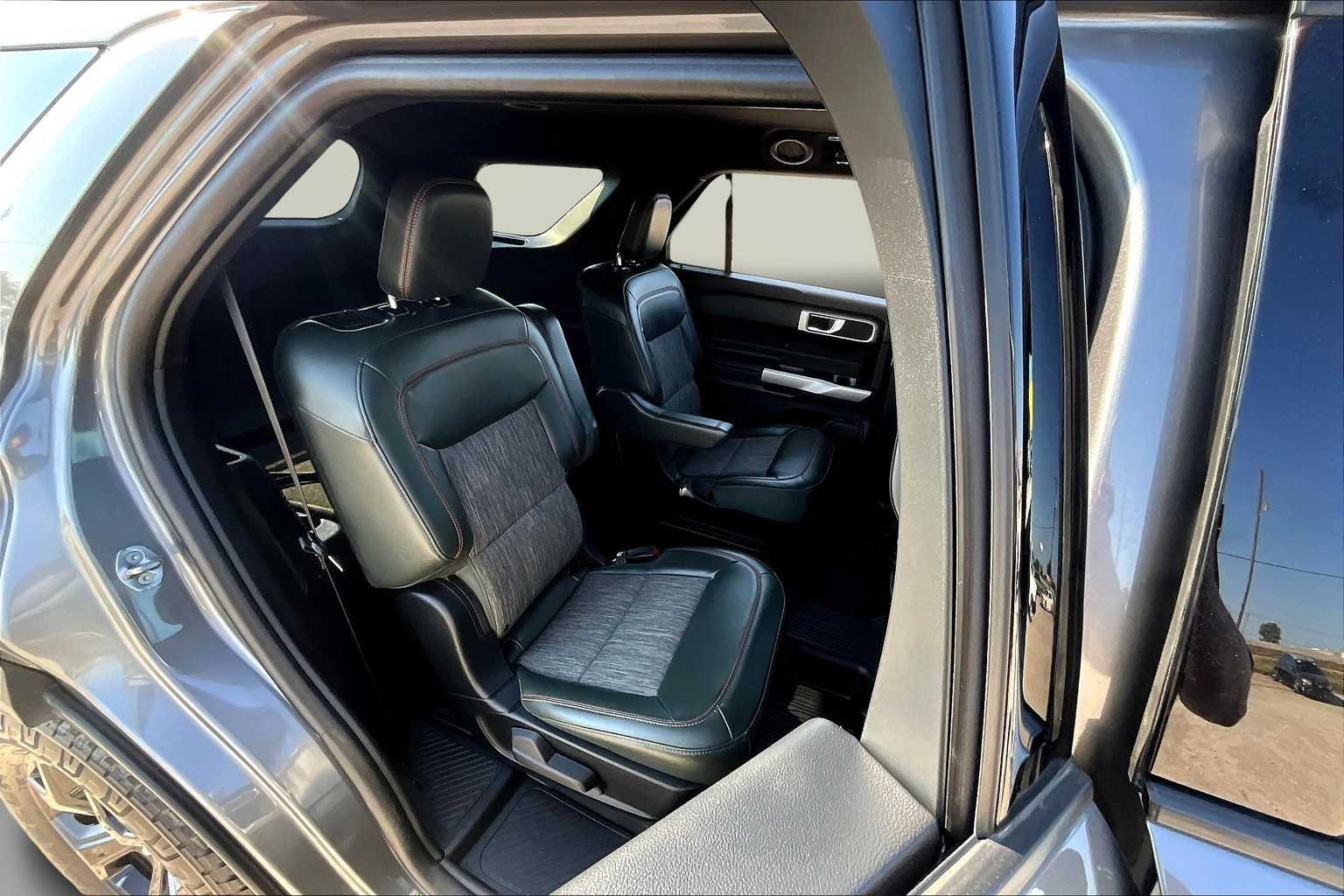 Thumbnail: 2023 Ford Explorer - 28