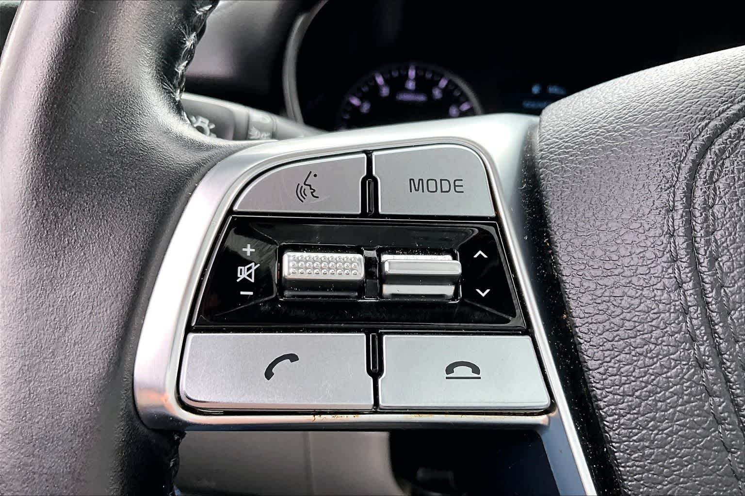 Thumbnail: 2022 Kia Telluride - 17