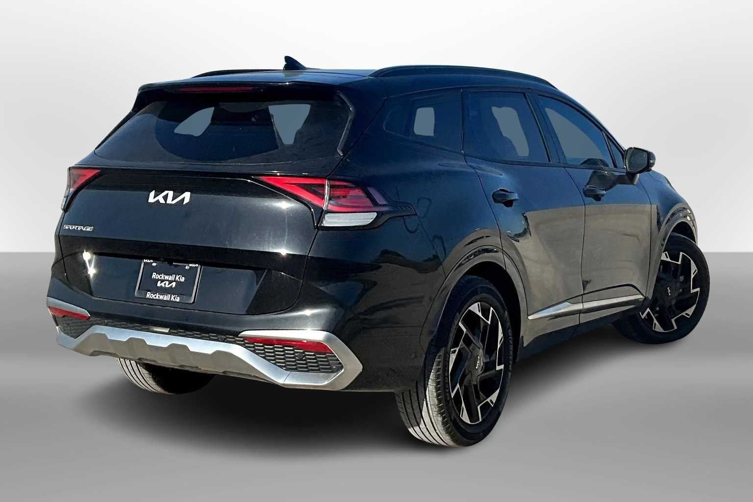 Thumbnail: 2023 Kia Sportage - 2
