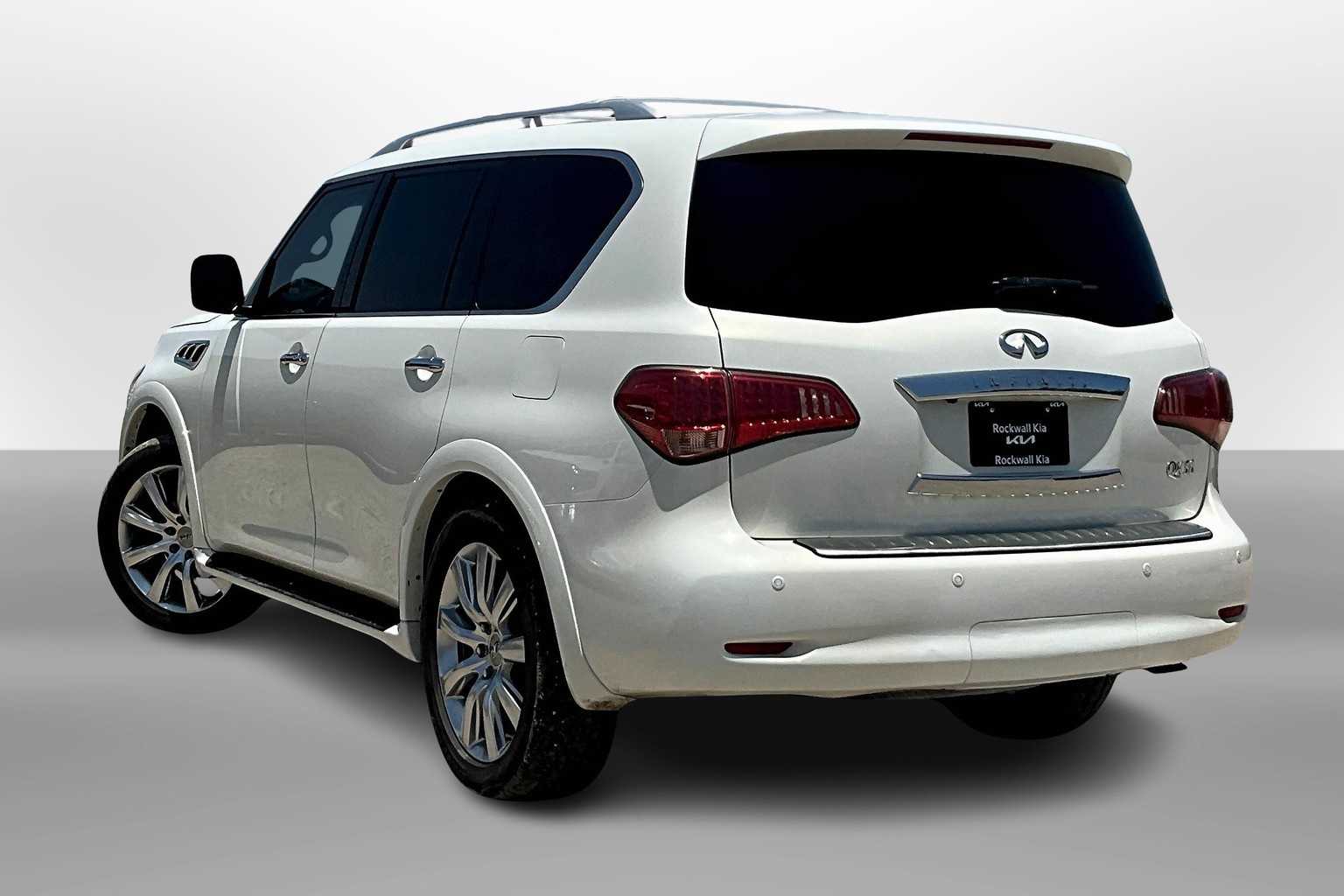 Thumbnail: 2013 INFINITI QX56 - 11