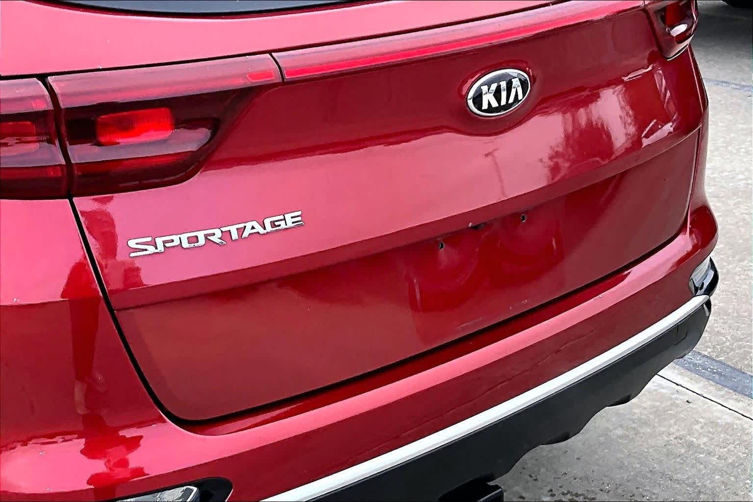 Thumbnail: 2021 Kia Sportage - 32
