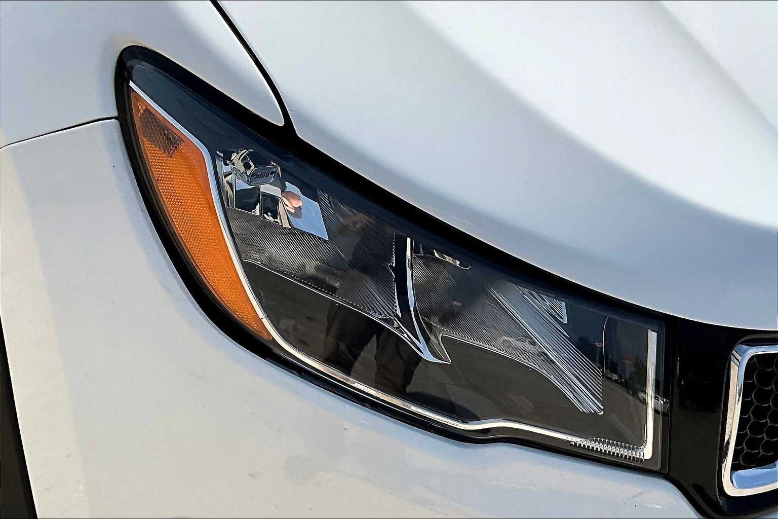 Thumbnail: 2020 Jeep Compass - 29