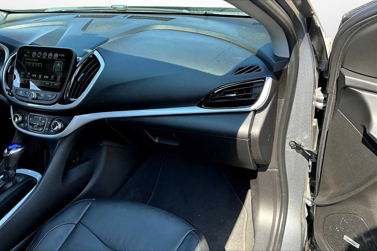 Thumbnail: 2018 Chevrolet Volt - 15