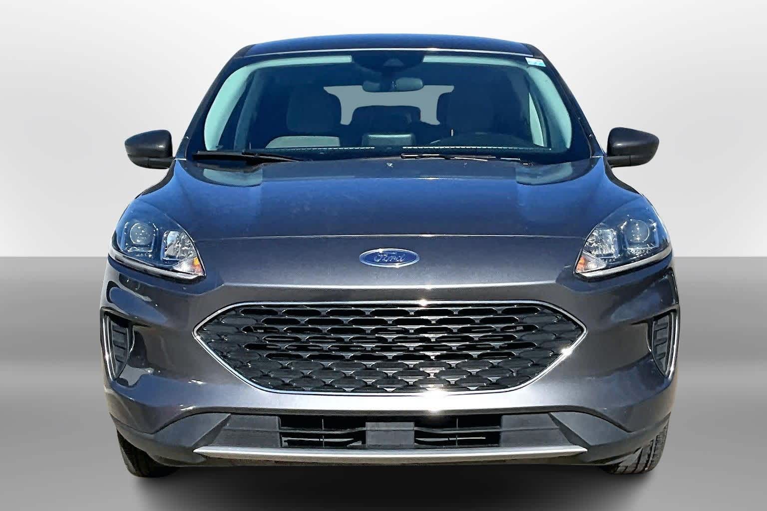 Thumbnail: 2022 Ford Escape - 3