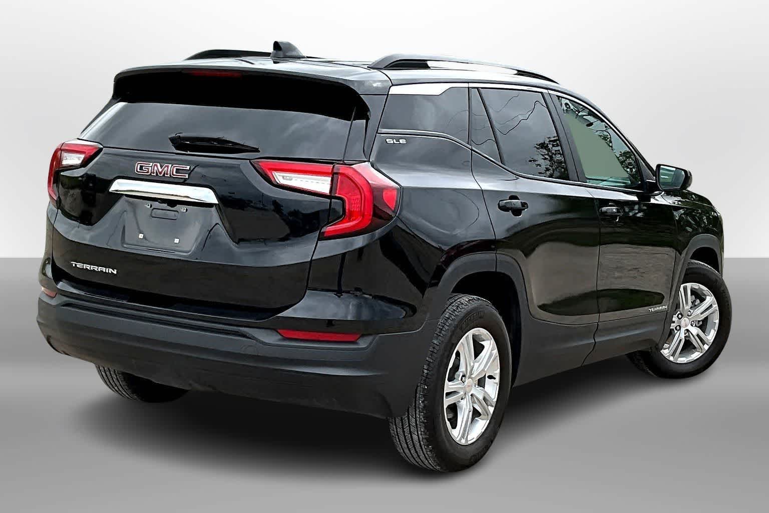 Thumbnail: 2022 GMC Terrain - 2