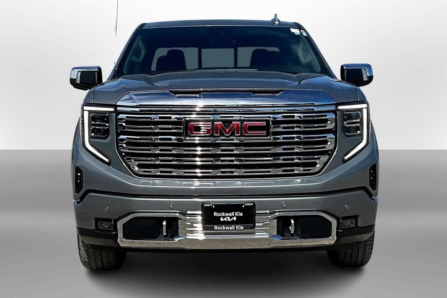 Thumbnail: 2024 GMC Sierra 1500 - 3