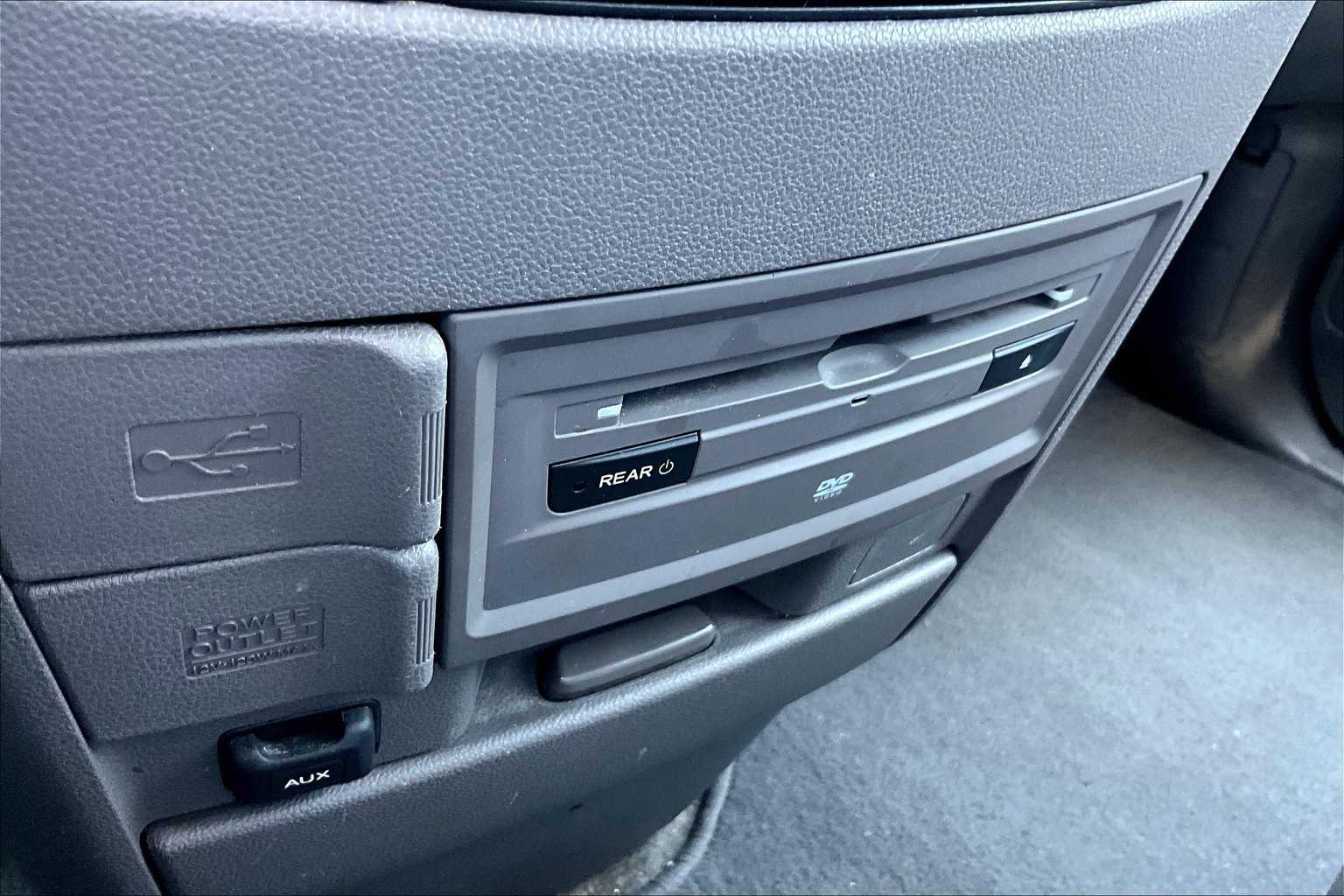Thumbnail: 2016 Honda Odyssey - 23