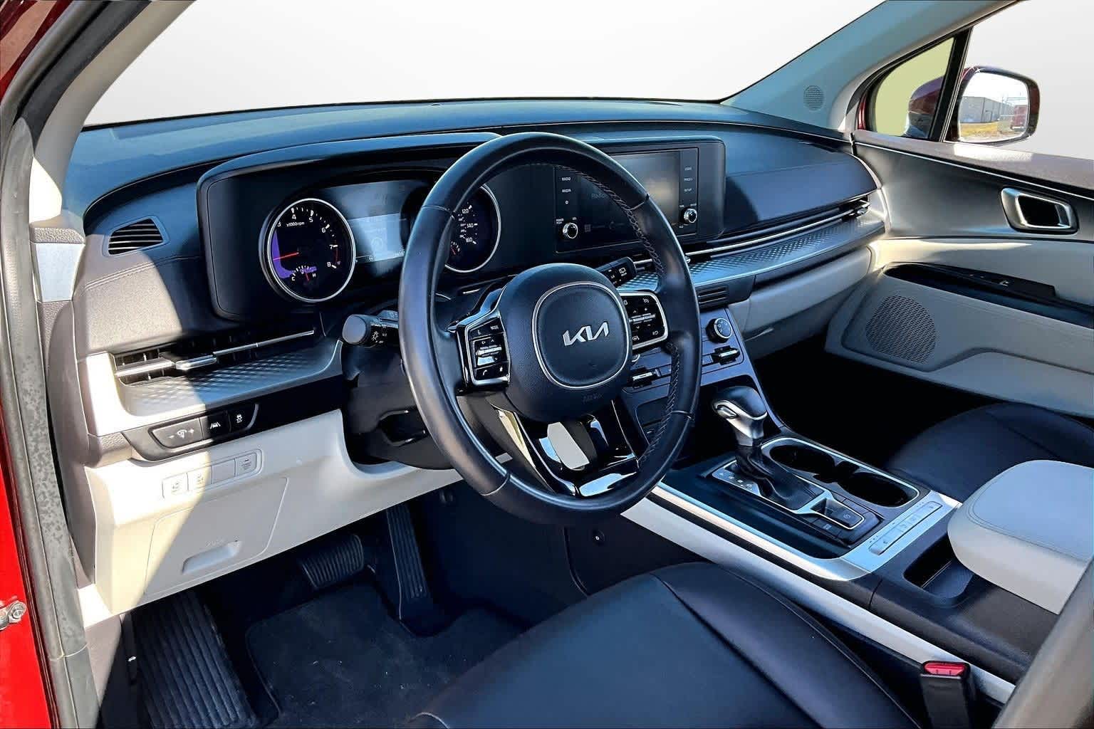 Thumbnail: 2024 Kia Carnival - 12