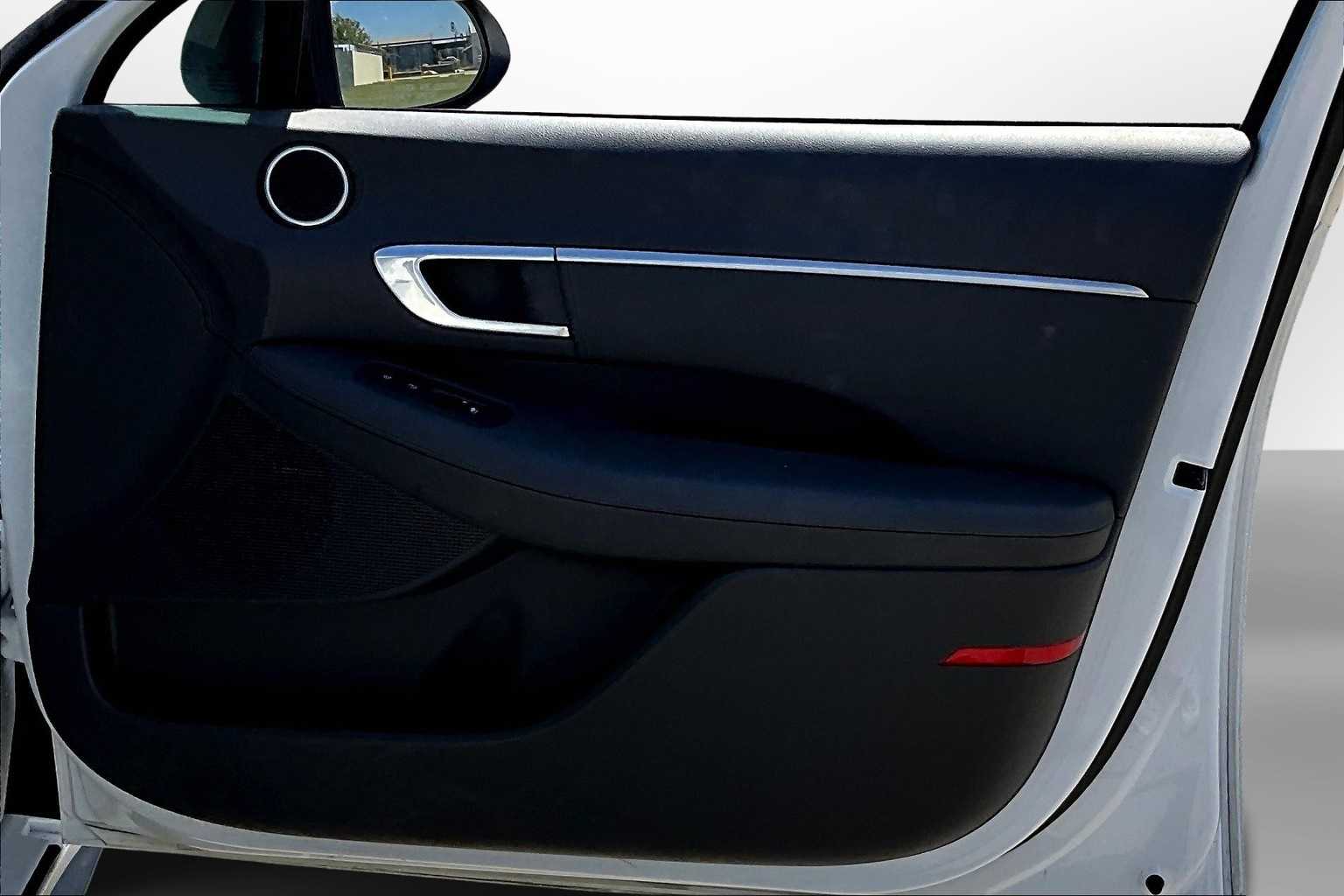 Thumbnail: 2020 Hyundai Sonata - 16