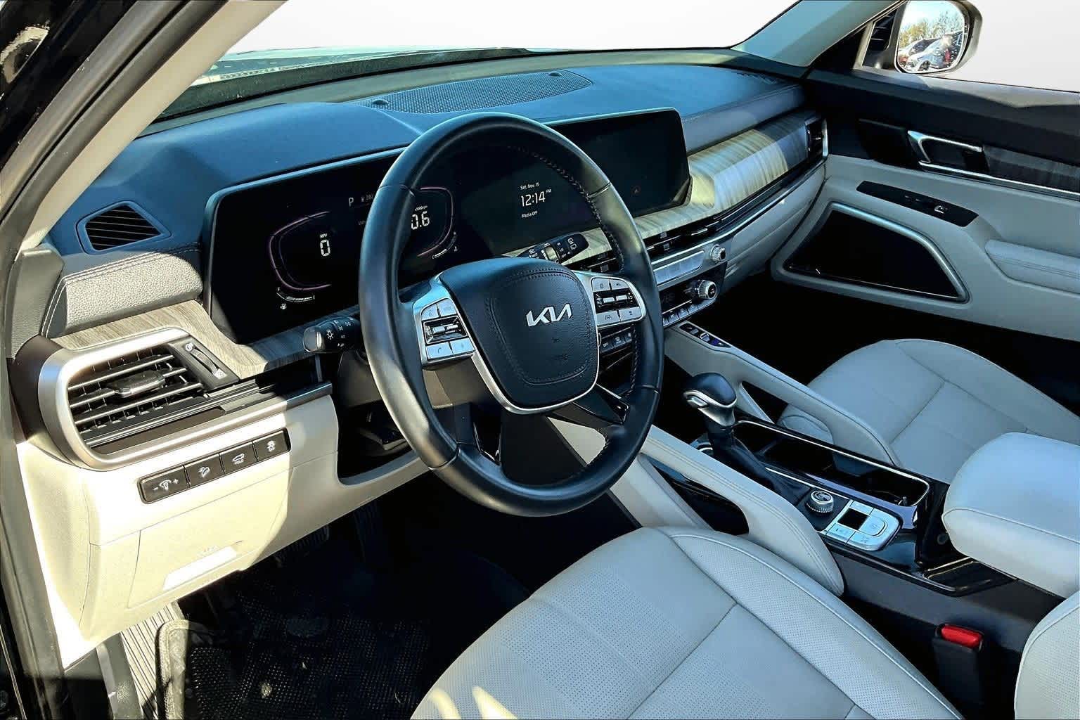 Thumbnail: 2024 Kia Telluride - 12