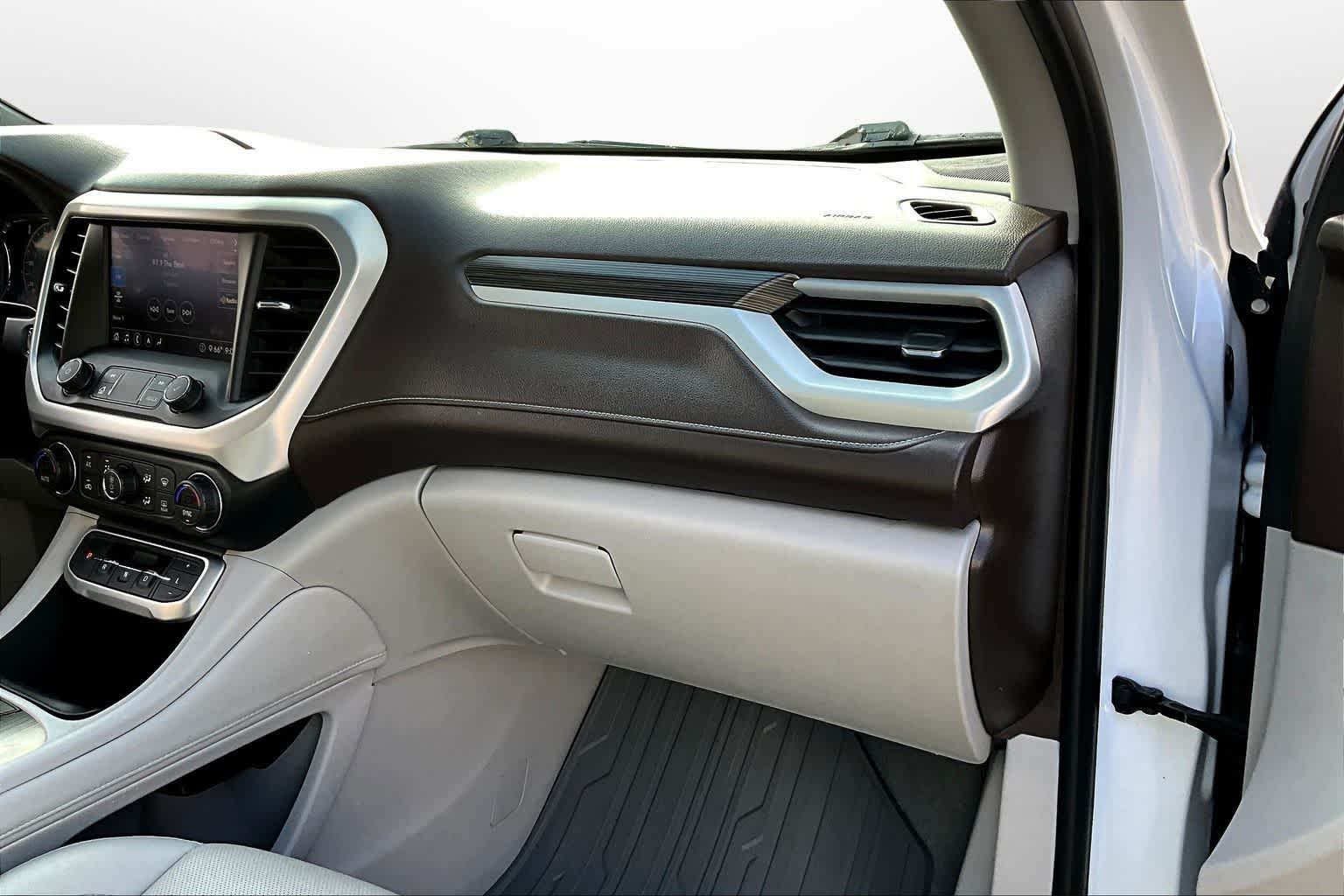 Thumbnail: 2020 GMC Acadia - 14