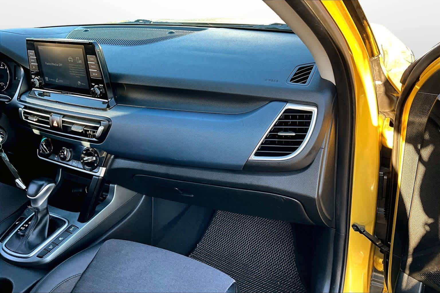 Thumbnail: 2021 Kia Seltos - 15