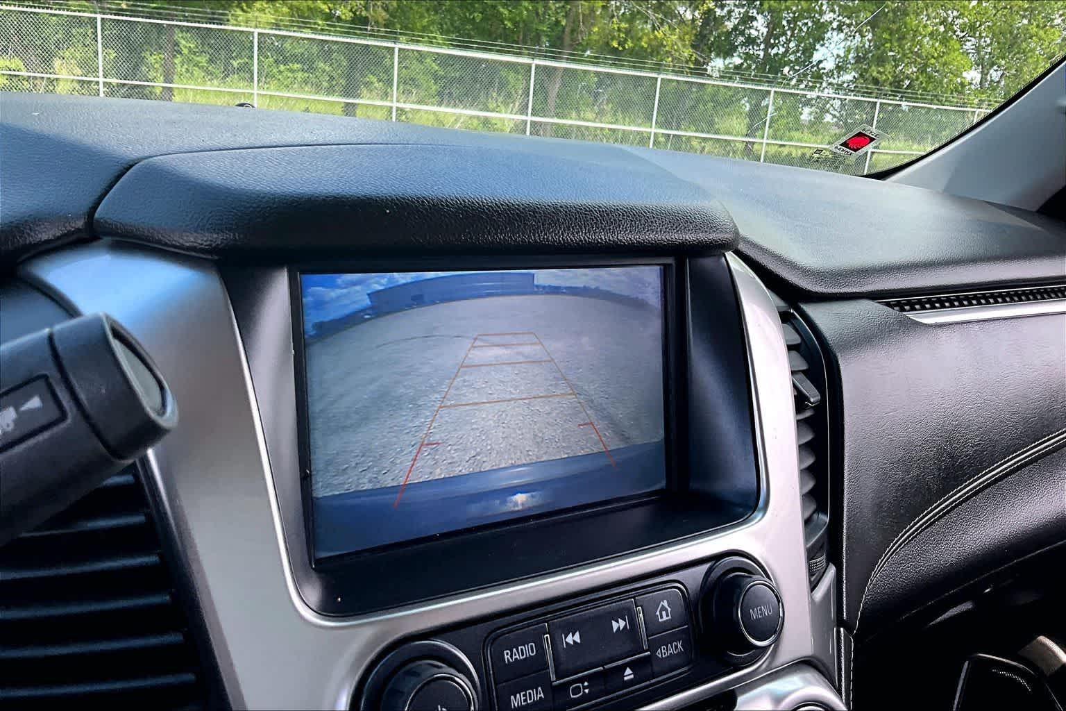 Thumbnail: 2019 Chevrolet Tahoe - 19