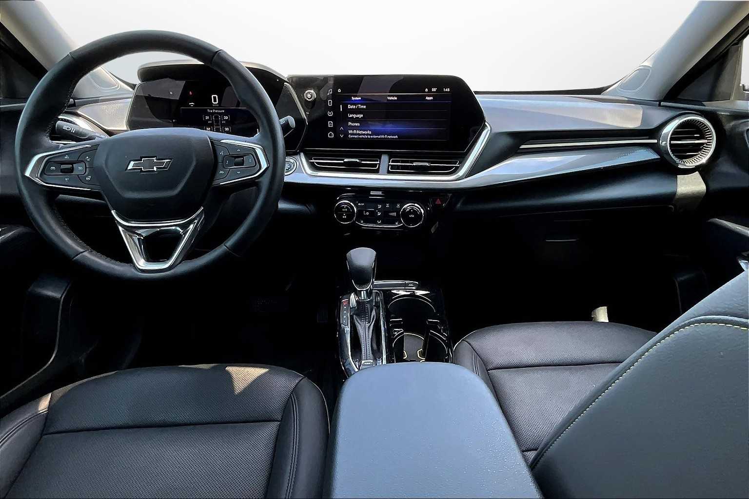 Thumbnail: 2024 Chevrolet Trax - 14