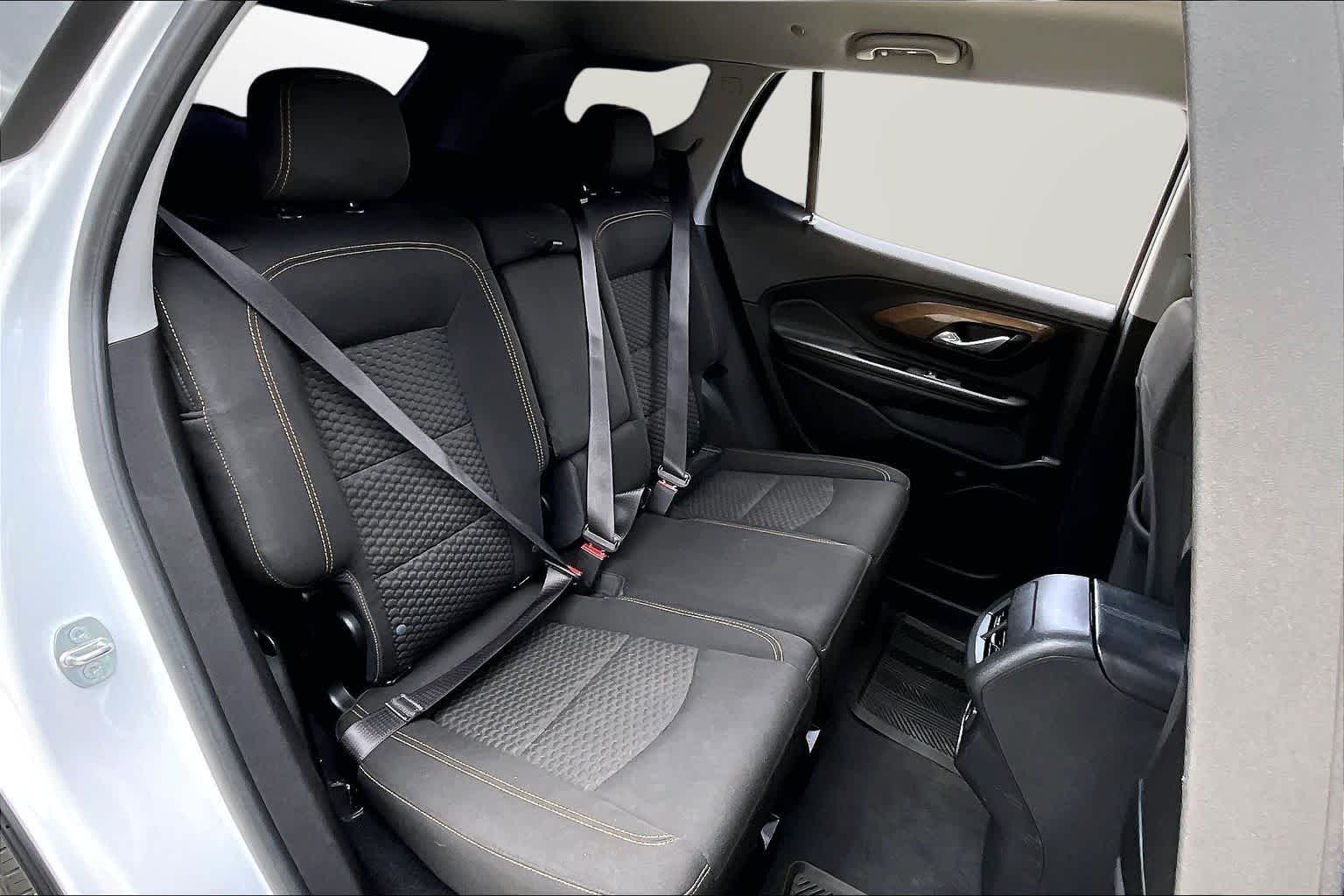 Thumbnail: 2020 GMC Terrain - 26