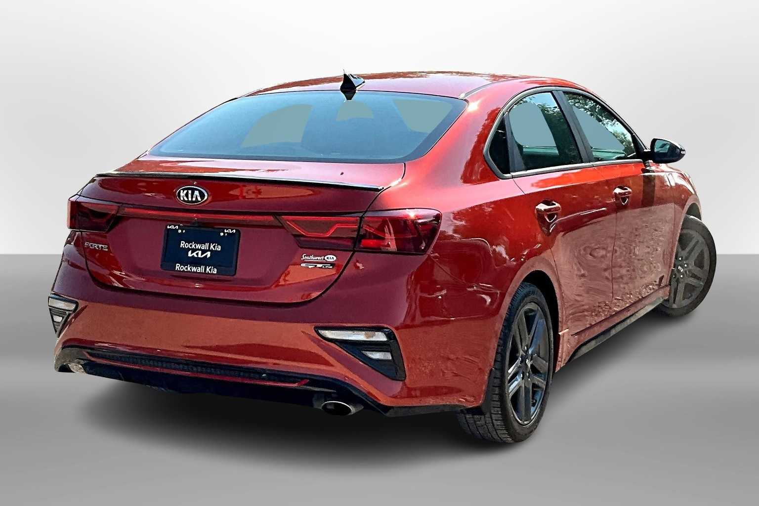 Thumbnail: 2020 Kia Forte - 2