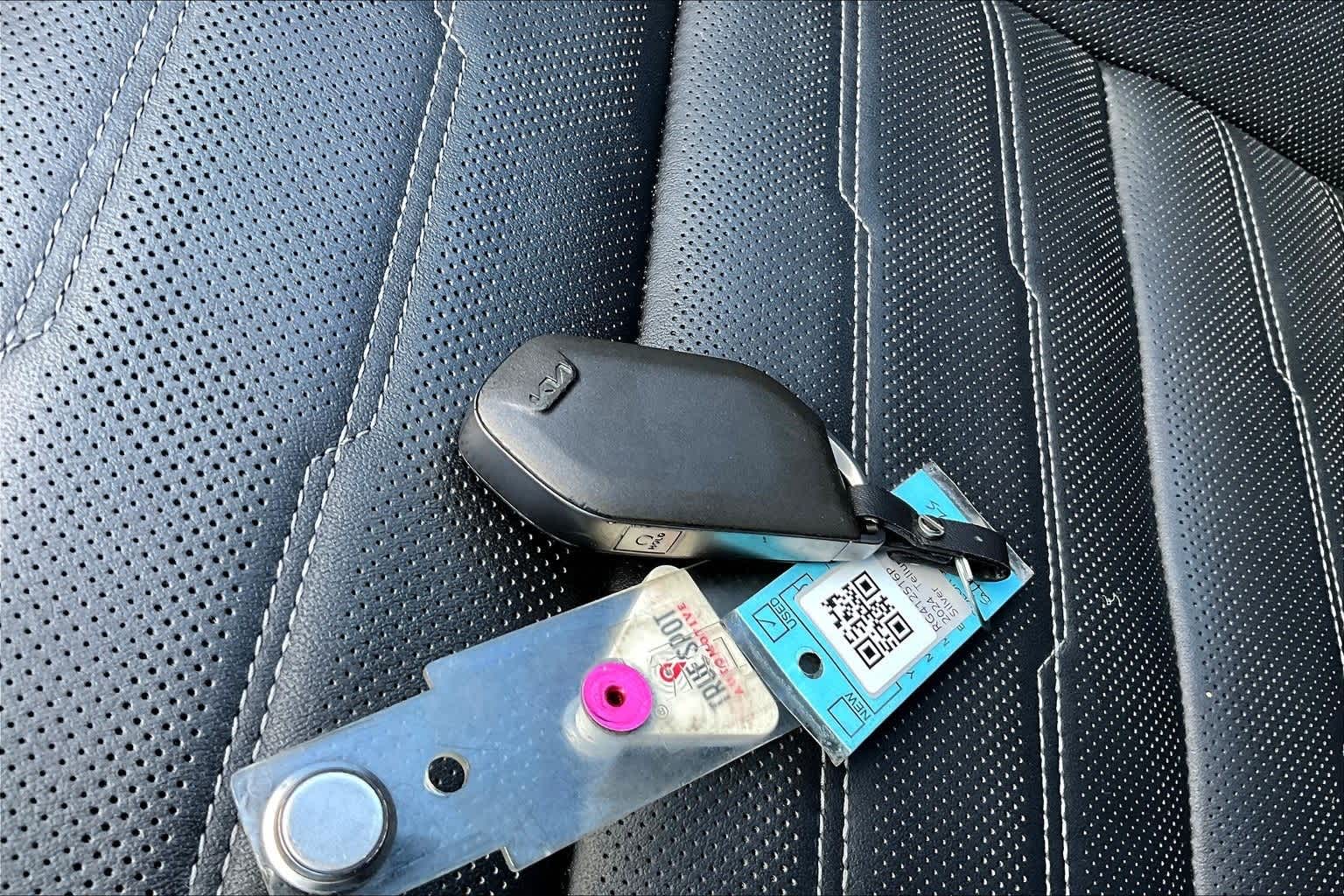 Thumbnail: 2024 Kia Telluride - 8