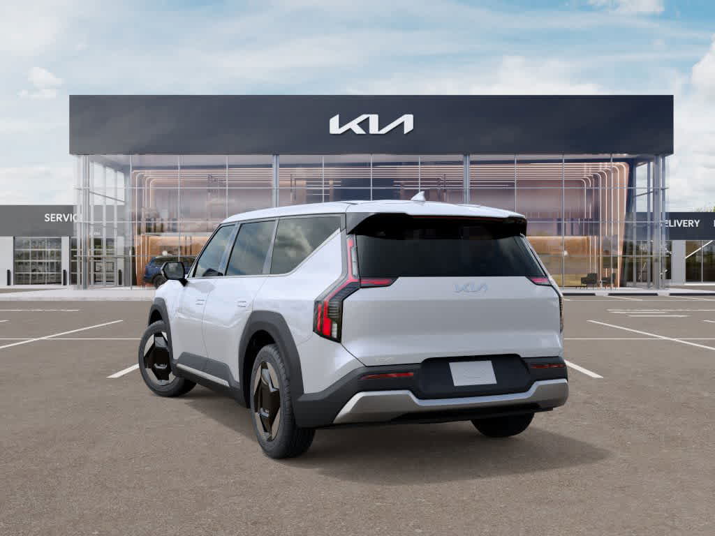 2026 Kia EV9 Light 4