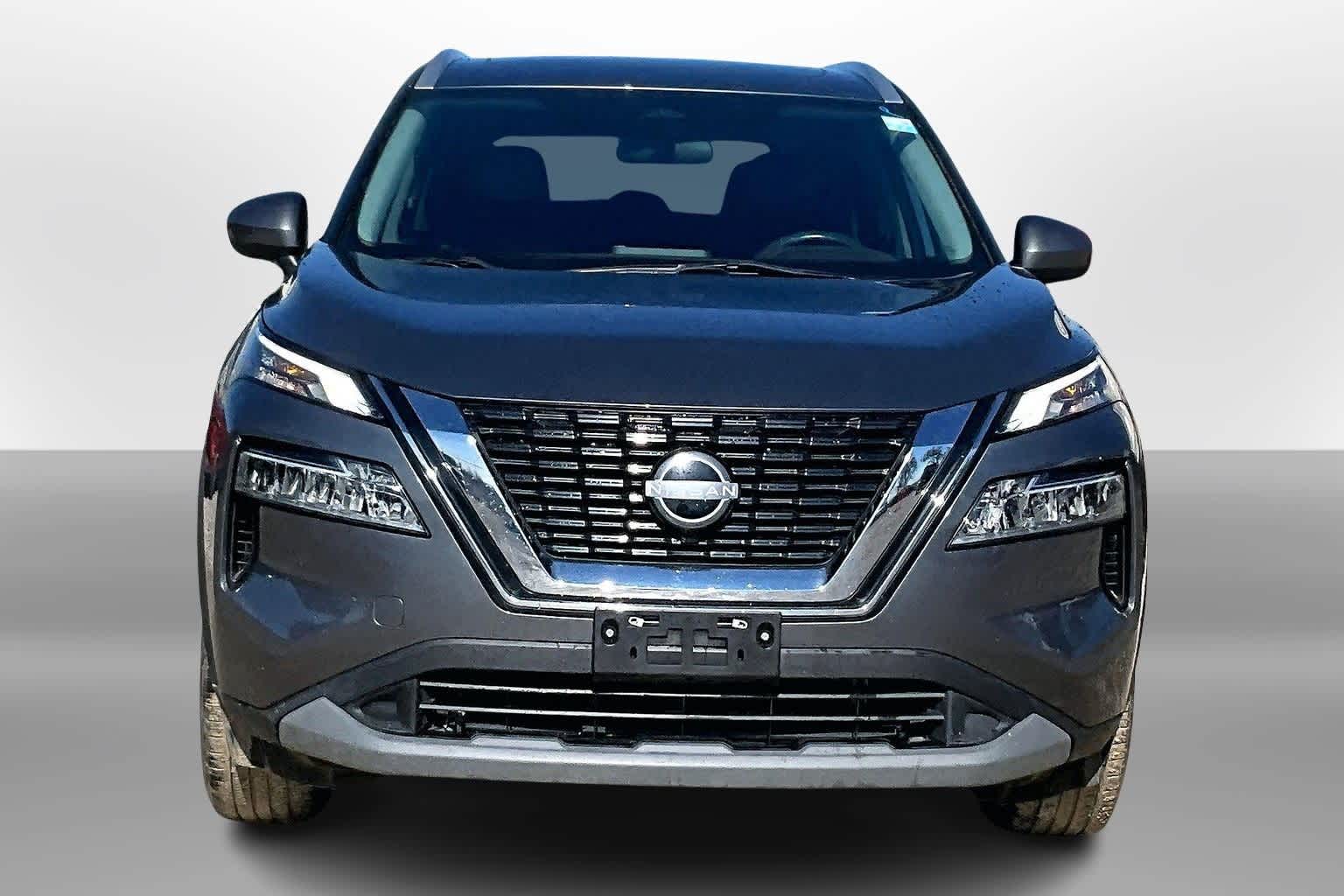 Thumbnail: 2023 Nissan Rogue - 3