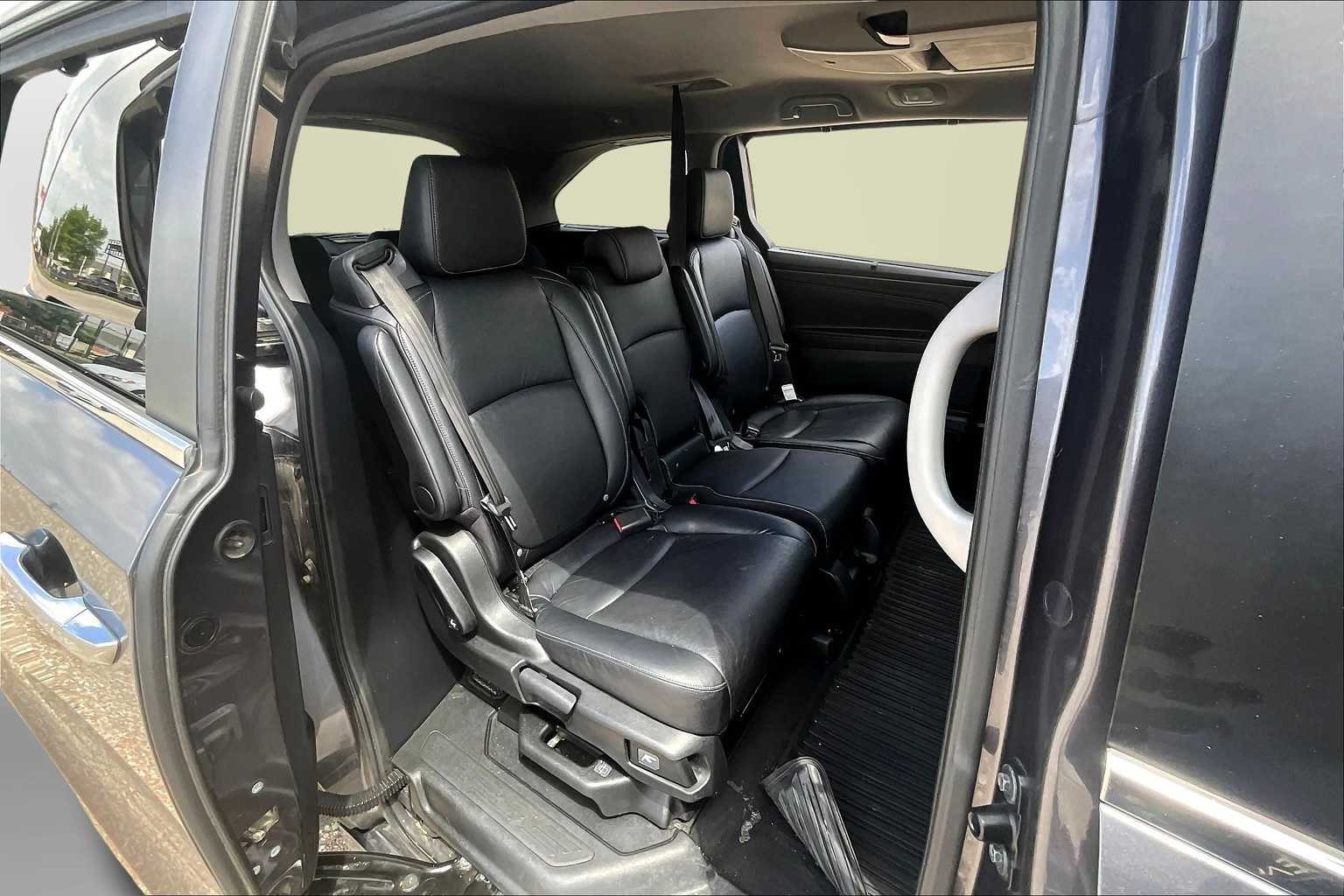 Thumbnail: 2023 Honda Odyssey - 27