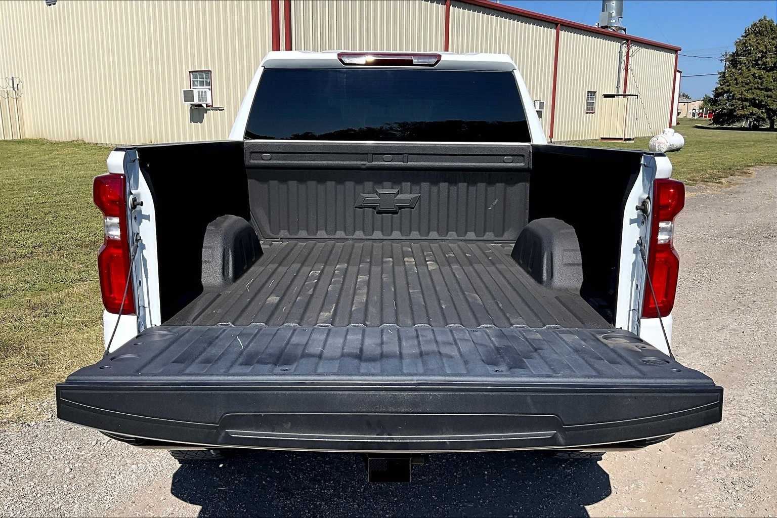 Thumbnail: 2023 Chevrolet Silverado 1500 - 29