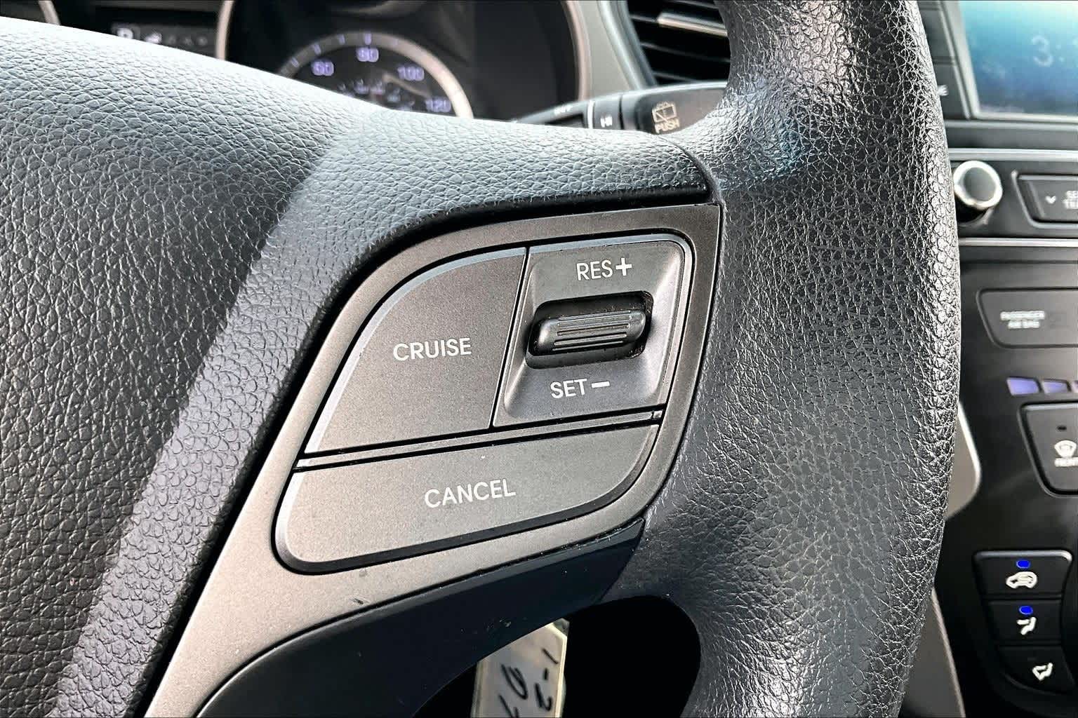 Thumbnail: 2018 Hyundai Santa Fe - 20