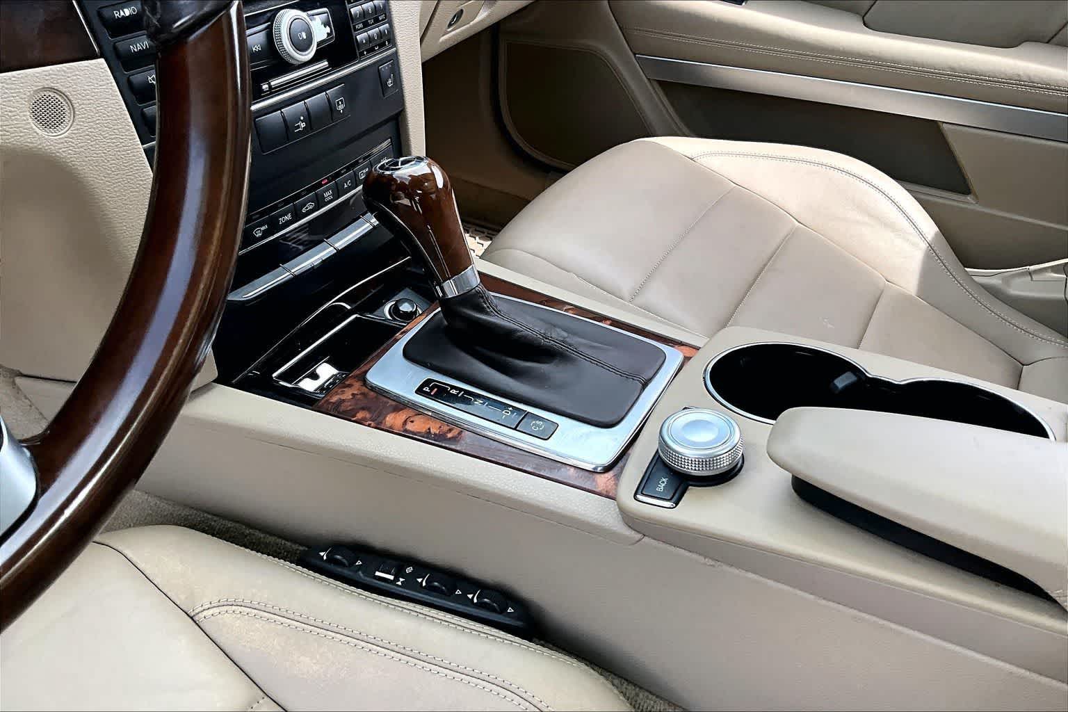 Thumbnail: 2010 Mercedes-Benz E-Class - 11