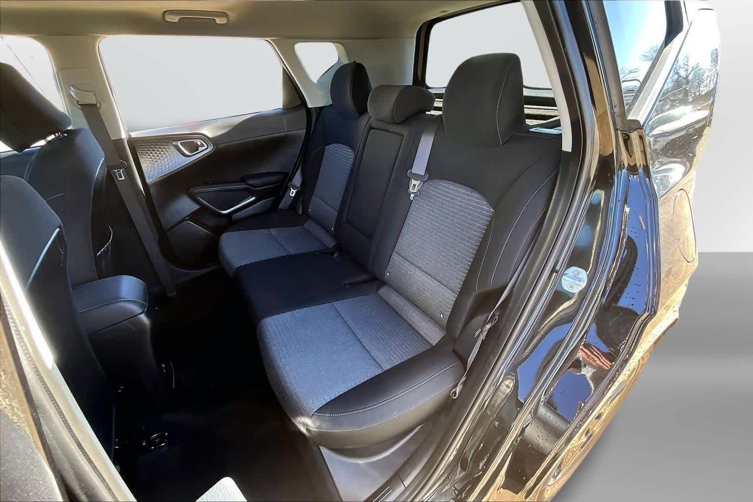 Thumbnail: 2023 Kia Soul - 25