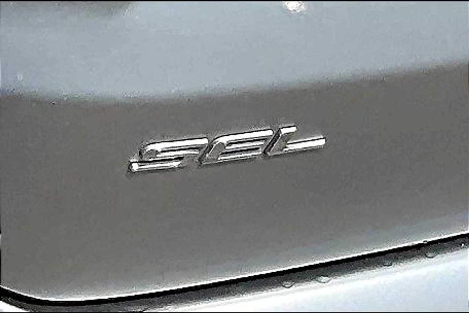 Thumbnail: 2022 Ford Edge - 31