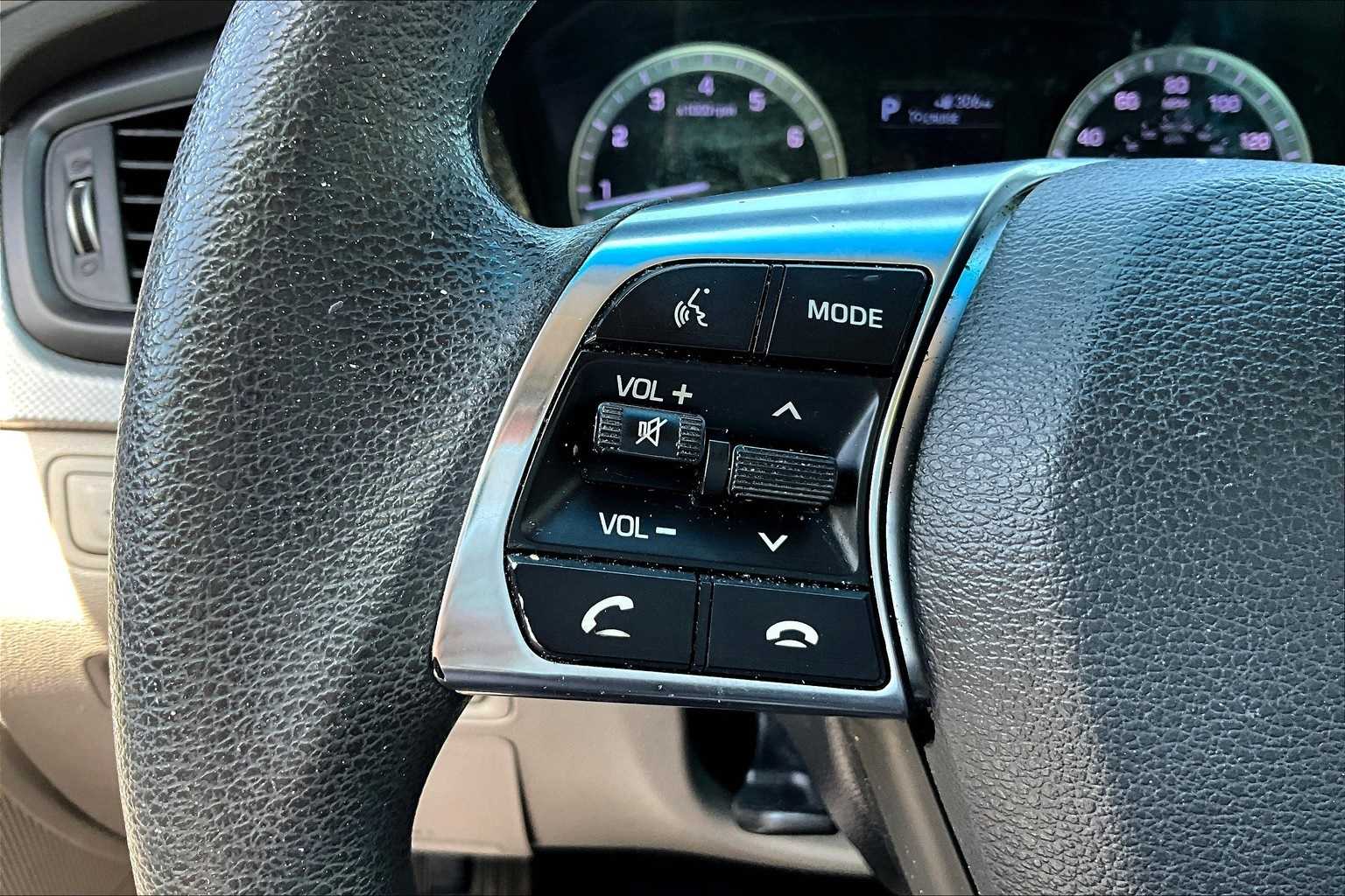 Thumbnail: 2018 Hyundai Sonata - 19