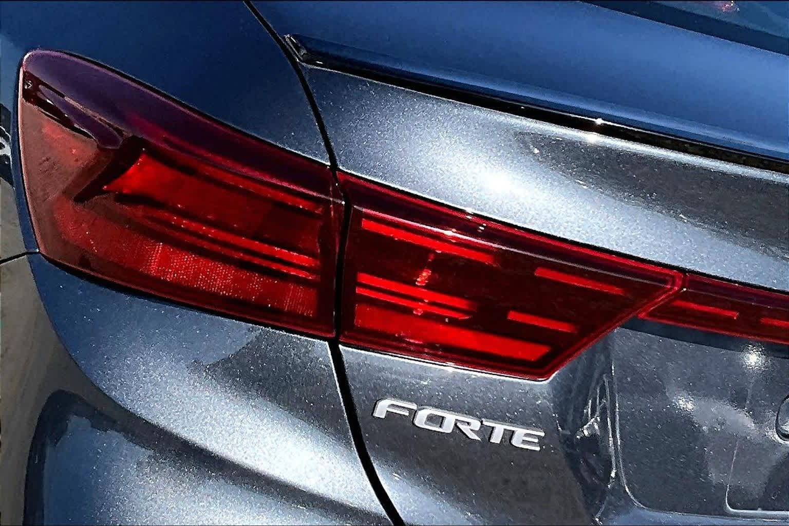 Thumbnail: 2017 Kia Sportage - 26