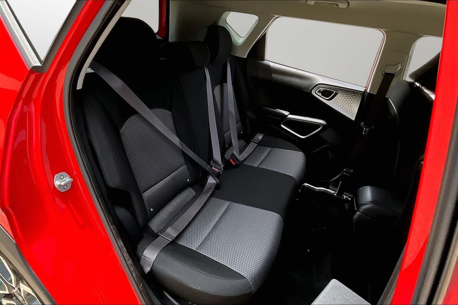 Thumbnail: 2020 Kia Soul - 24
