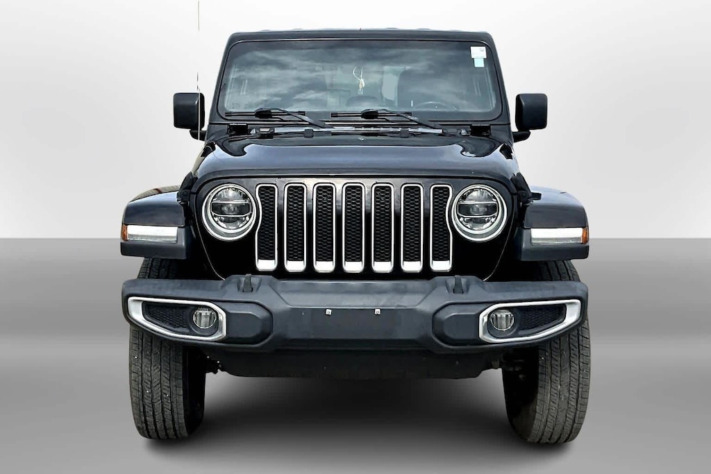 Used 2018 Jeep Wrangler Unlimited Sahara 4x4 SUV