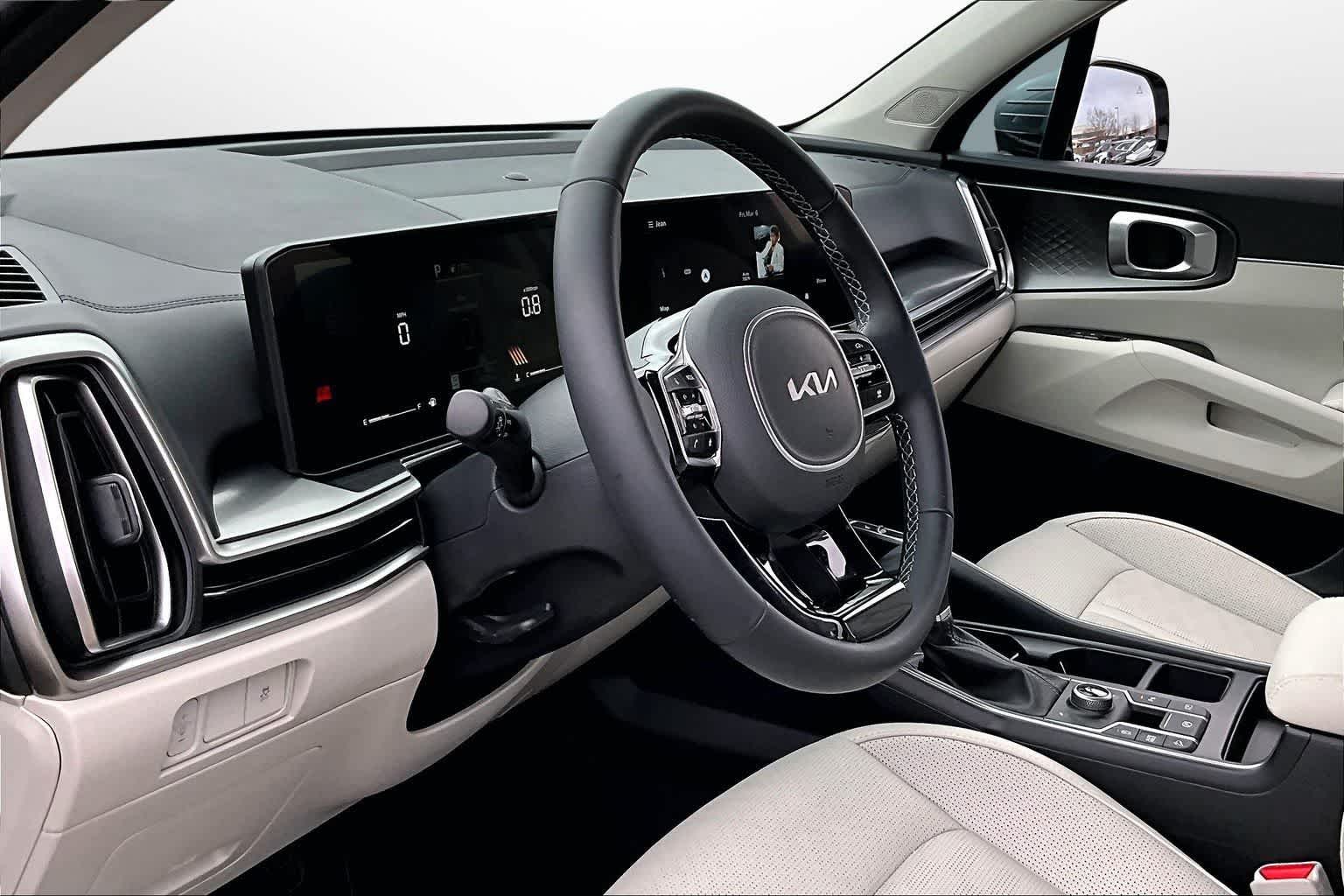 Thumbnail: 2025 Kia Sorento - 12