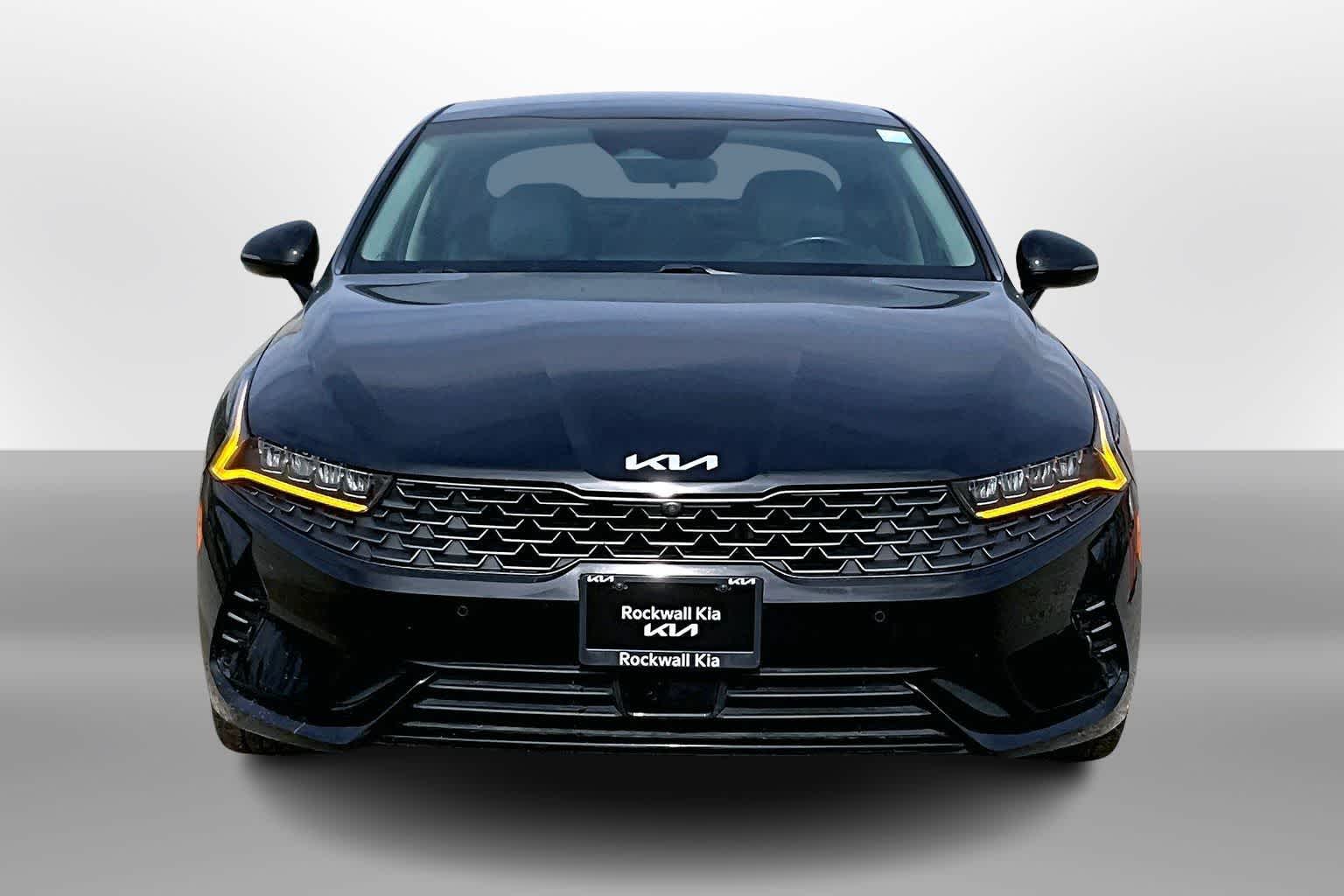 Thumbnail: 2022 Kia K5 - 3
