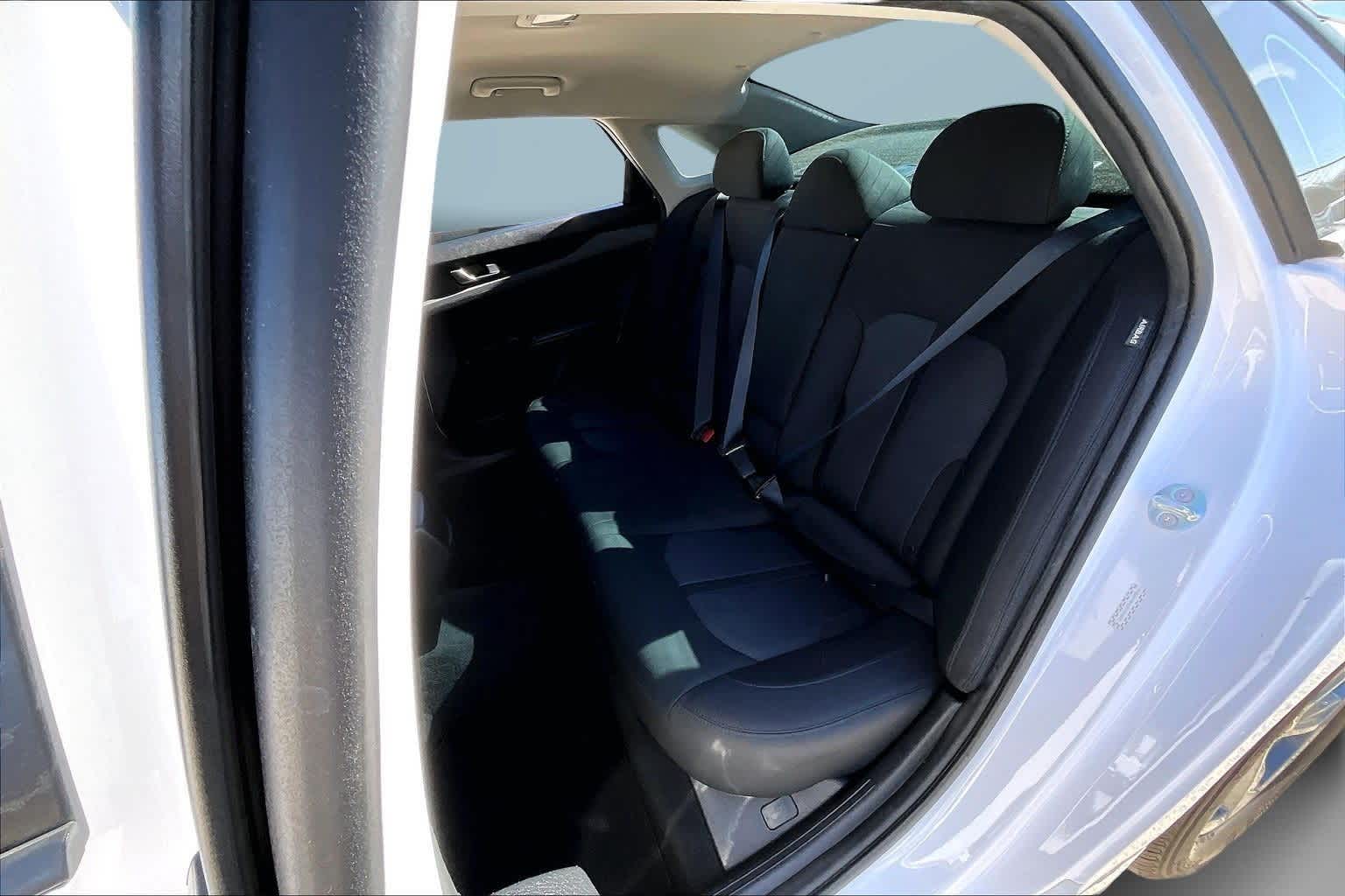 Thumbnail: 2022 Kia K5 - 26