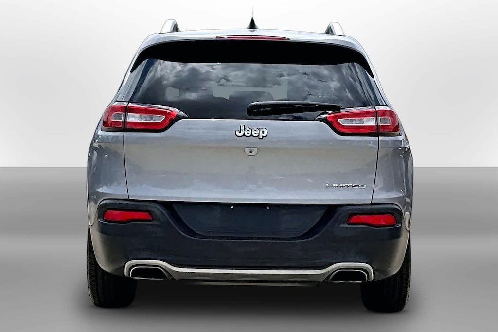 Used 2015 Jeep Cherokee Limited FWD SUV