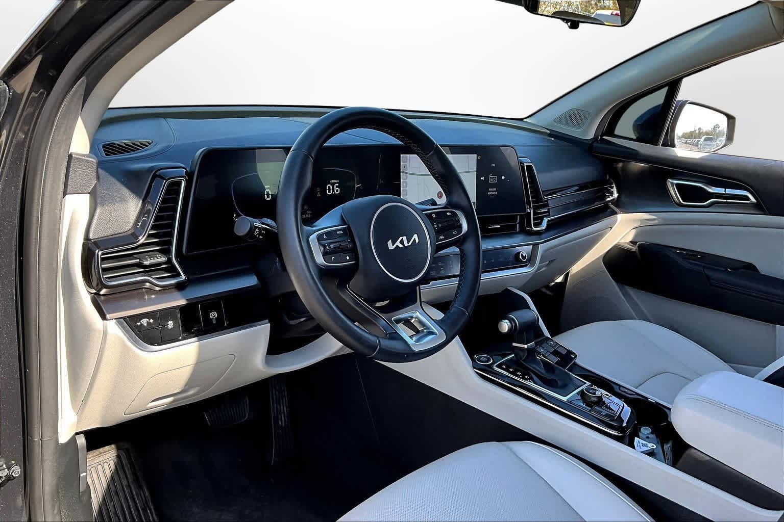 Thumbnail: 2023 Kia Sportage - 12