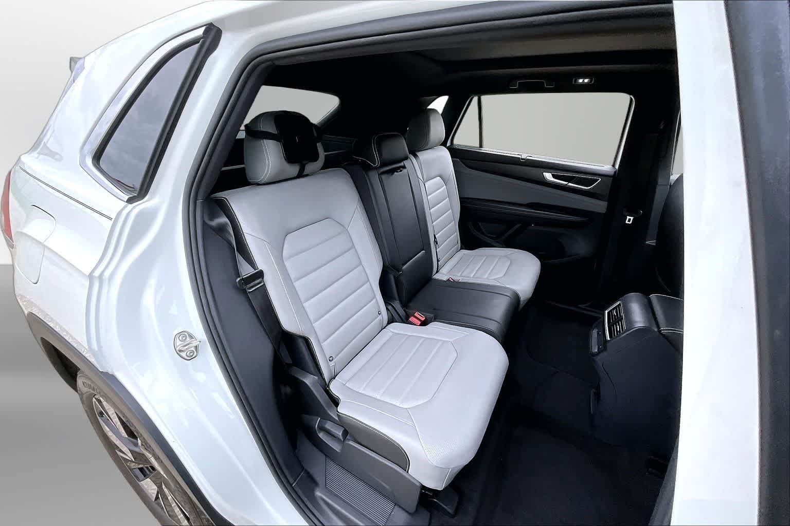 Thumbnail: 2024 Volkswagen Atlas - 26