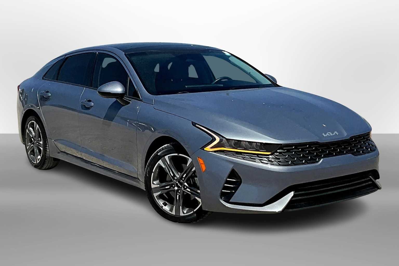 Thumbnail: 2023 Kia K5 - 10