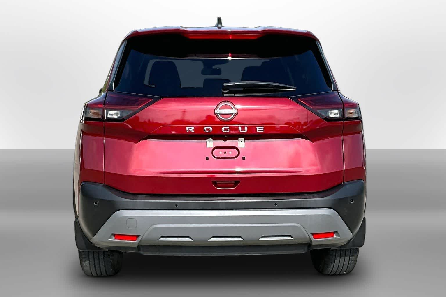 Thumbnail: 2022 Nissan Rogue - 4