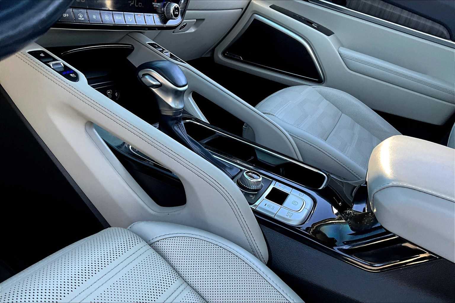 Thumbnail: 2024 Kia Telluride - 13