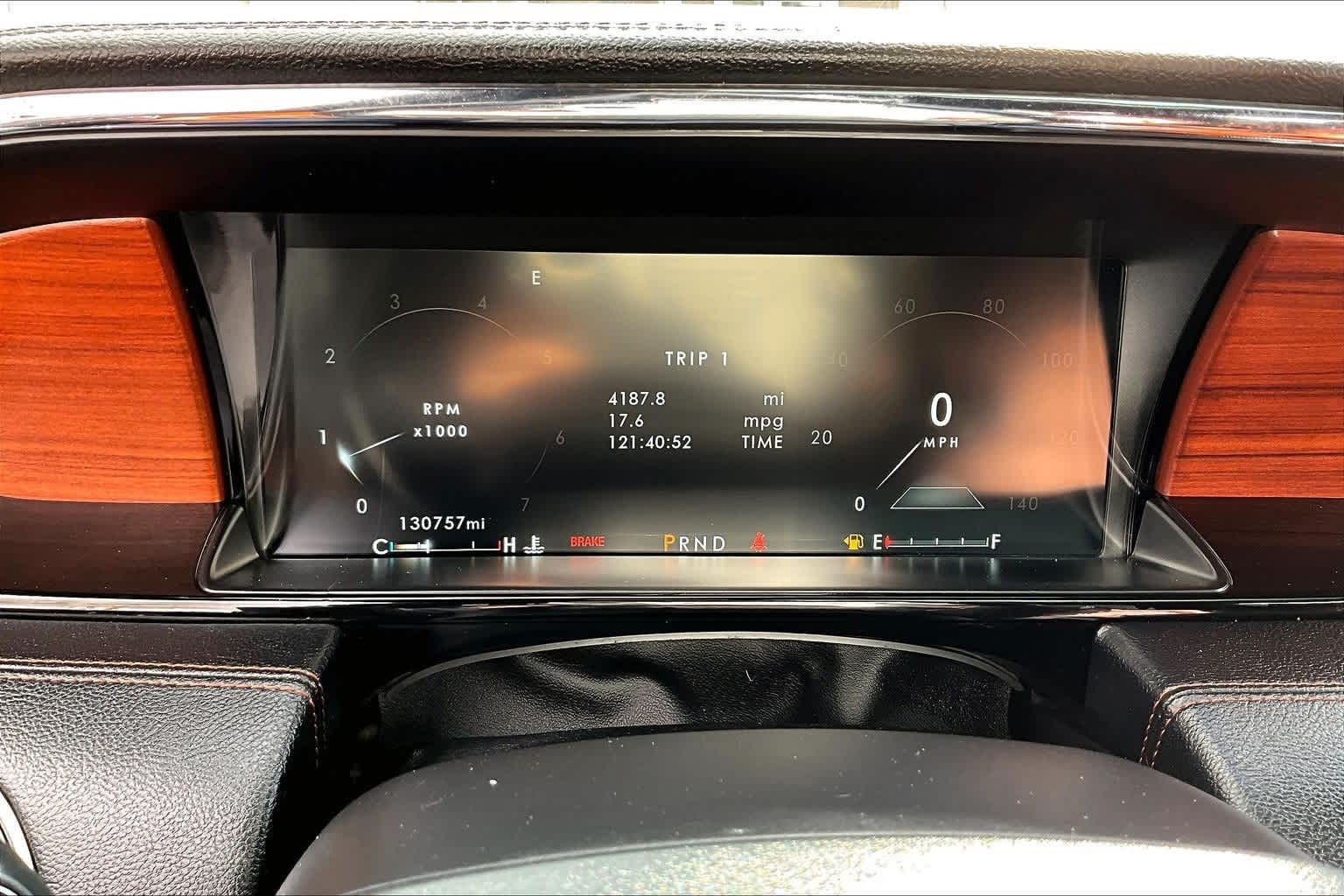 Thumbnail: 2018 Lincoln Navigator - 19