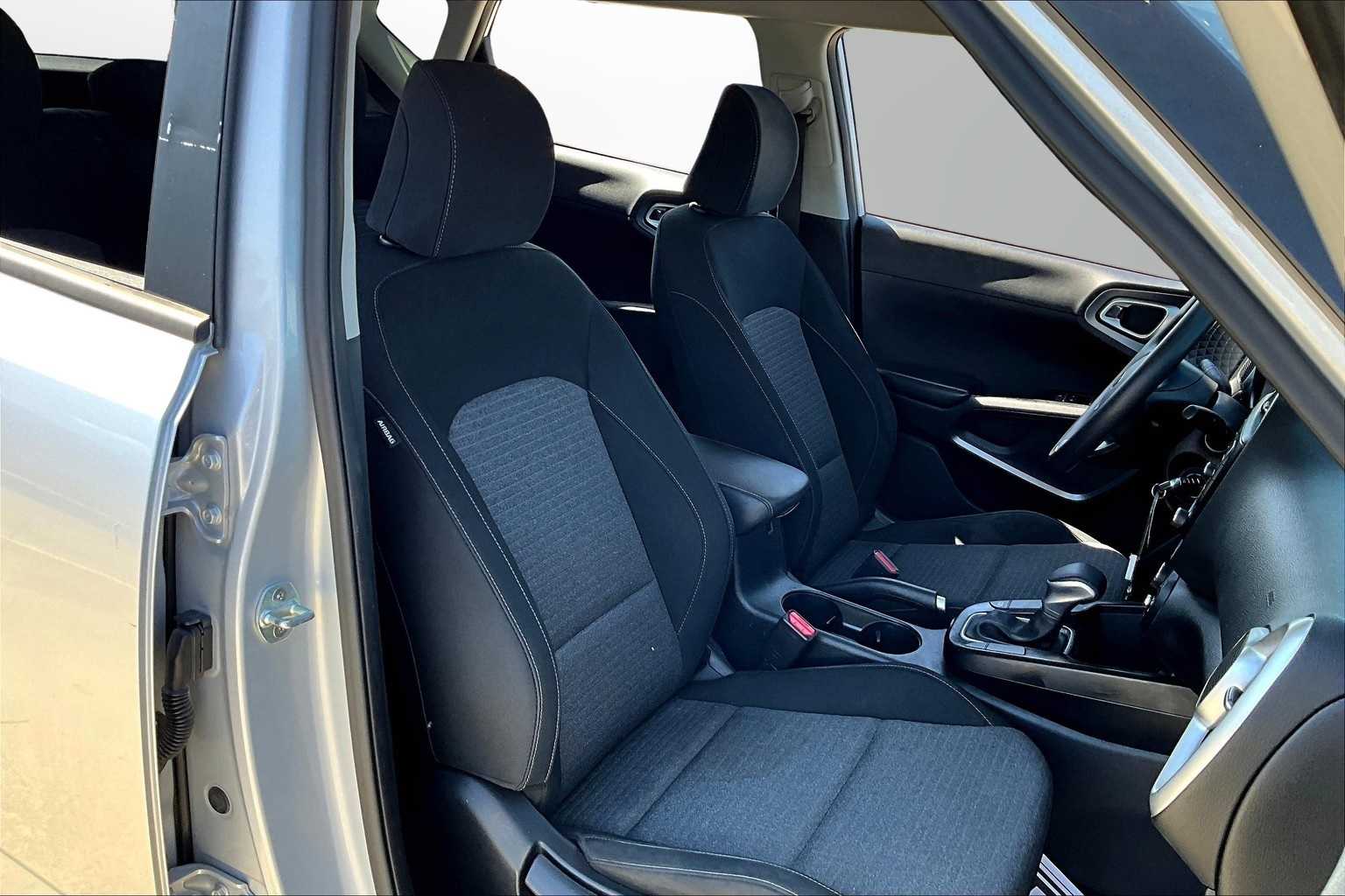 Thumbnail: 2020 Kia Soul - 7